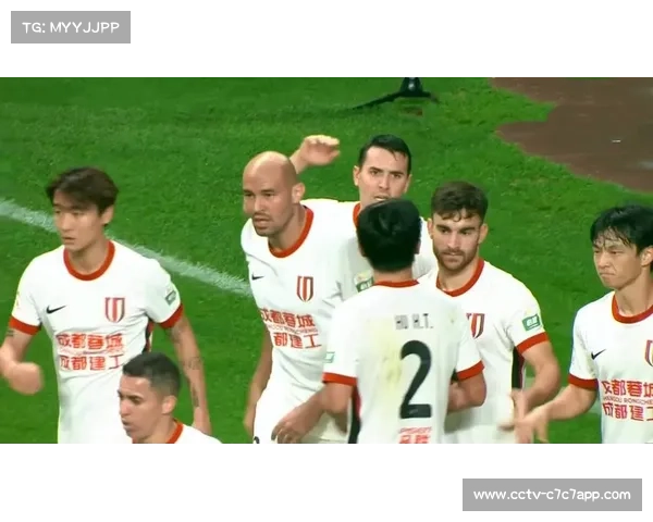 蓉城客场战浙江前损兵折将，德尔加多停赛卡隆伤缺